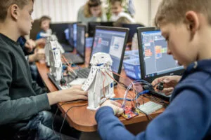 how robotics can help kids learn science and engineering